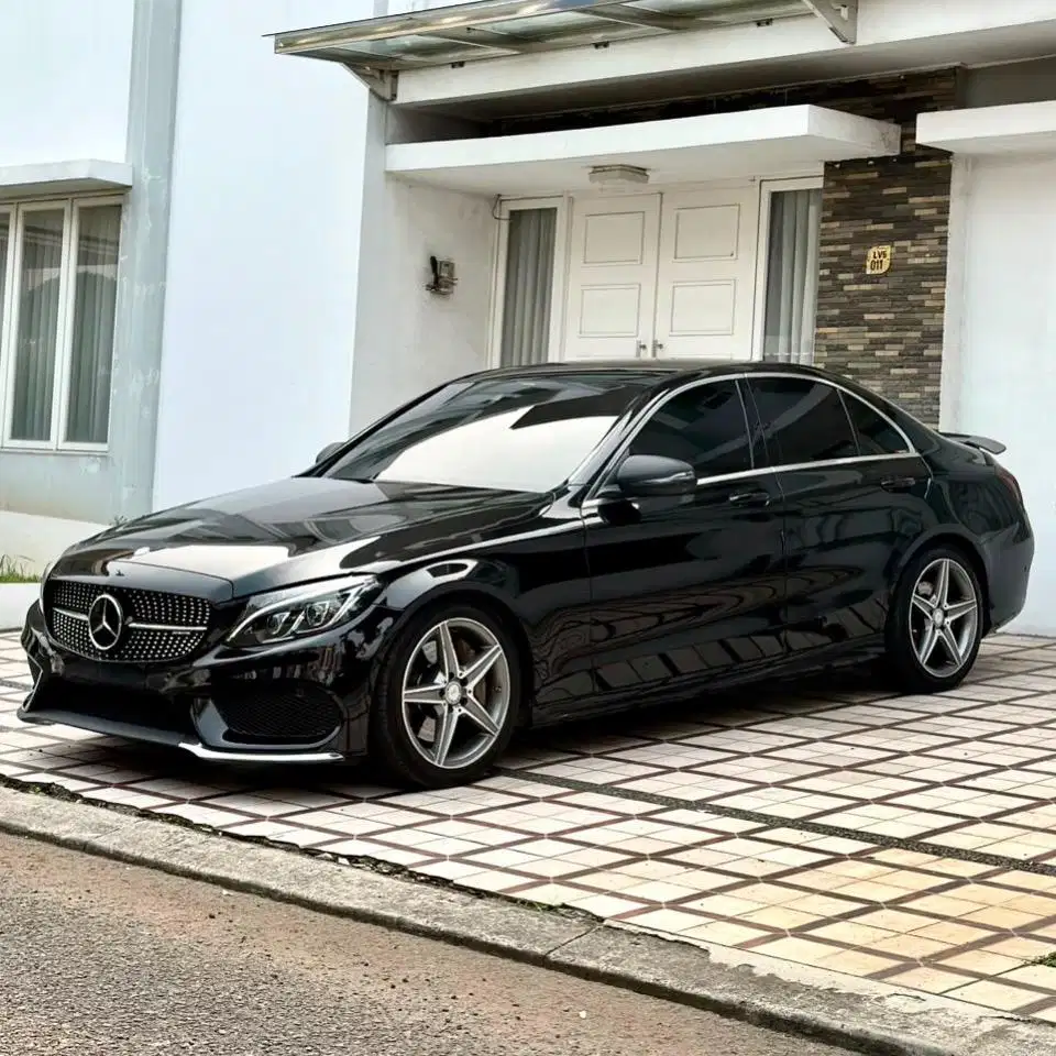 (CASH) Mercedes Benz C250 AMG W205 2016