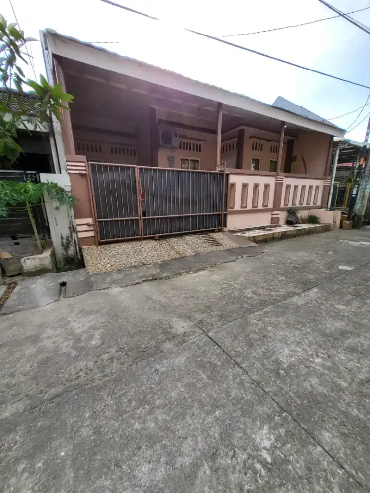 Dijual Rumah di Perum Jaka Mulya Bekasi Selatan