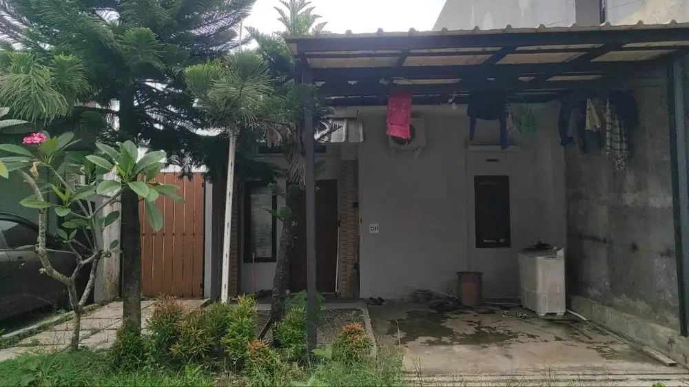 Rumah di perumahan citayam grande valley