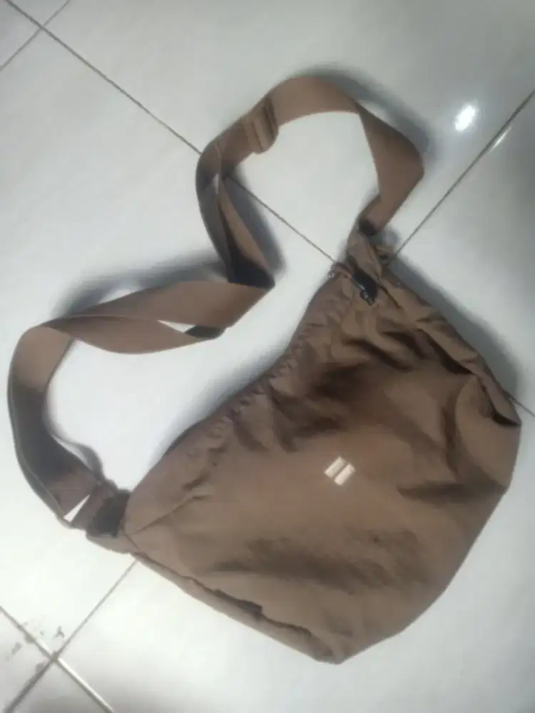 Tas bodypack unisex baru sebulan