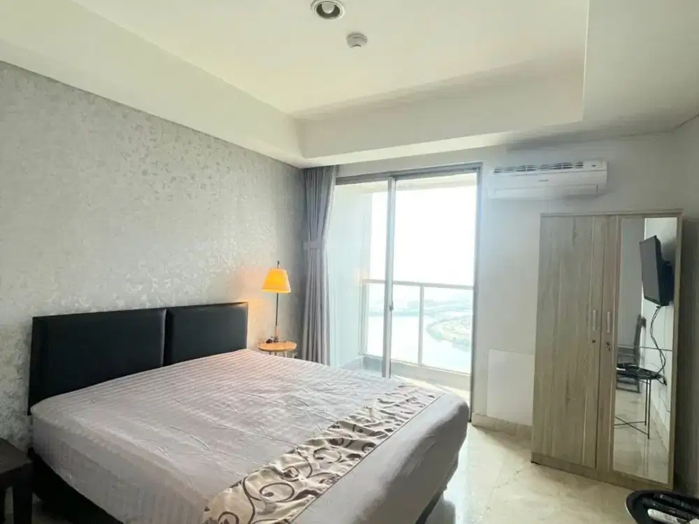 Disewa Apartemen Gold Coast Studio, 28m2, Full Furnished, Sea View