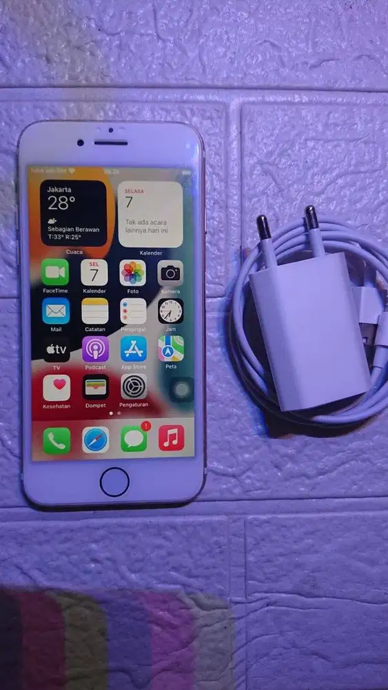 iPhone 7 128GB iBox