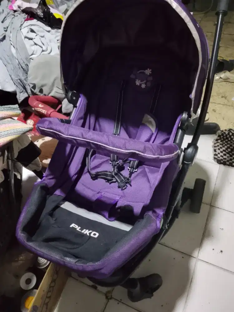 Stroler bayi bulak balik merk pliko