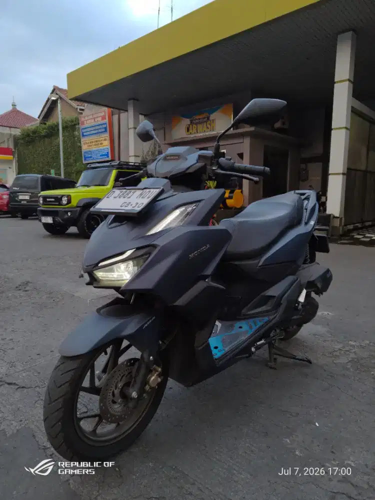 Honda Vario 160 ABS  warna MATTE BLUE