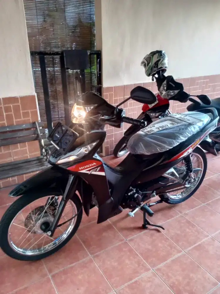 Honda Revo Baru Gress 99% atas nama sdr,Bisa Tukar tambah