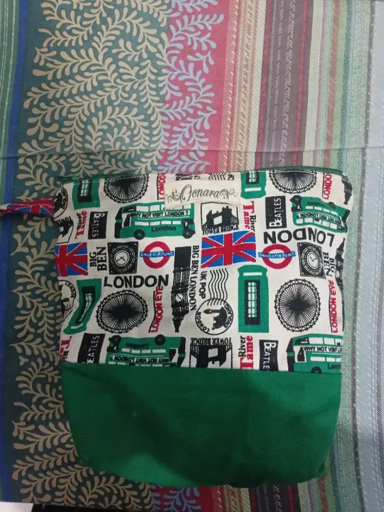 Dijuan Handbag Main