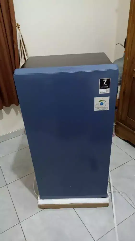 Kulkas 1 pintu Aqua AQR-D188