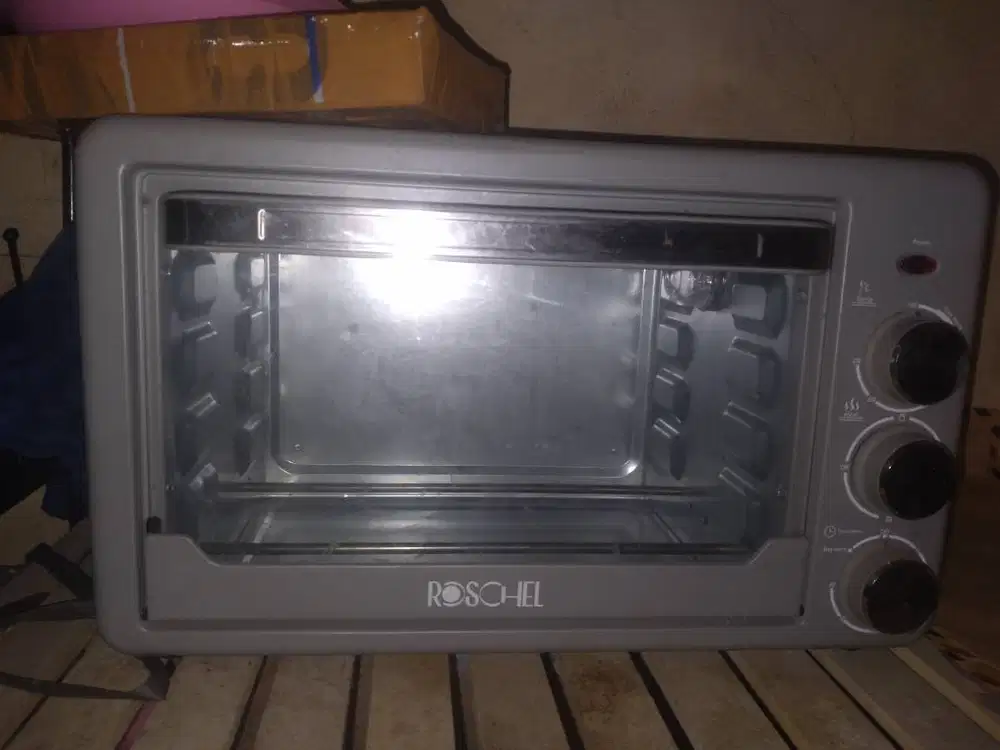 Oven roschel baru 1 bulan beli