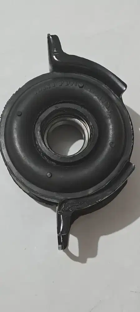 Center bearing innova 2005 - 2015