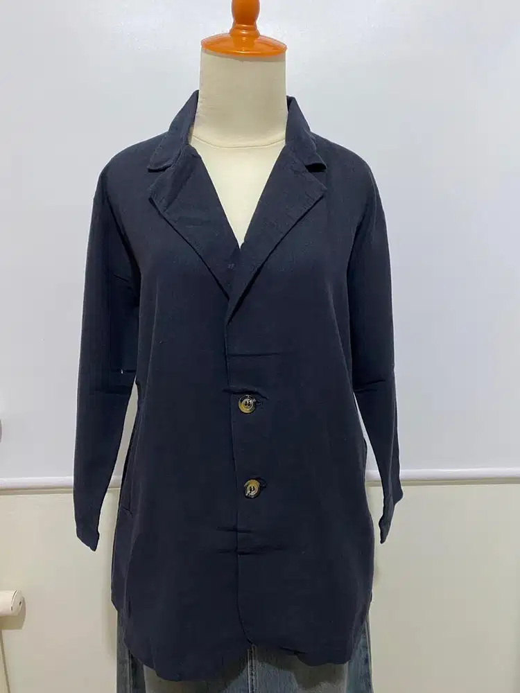 Blazer hitam shopatkey