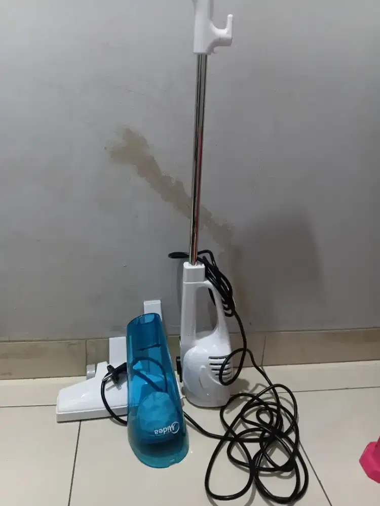MIDEA 2 IN 1 VACUUM CLEANER