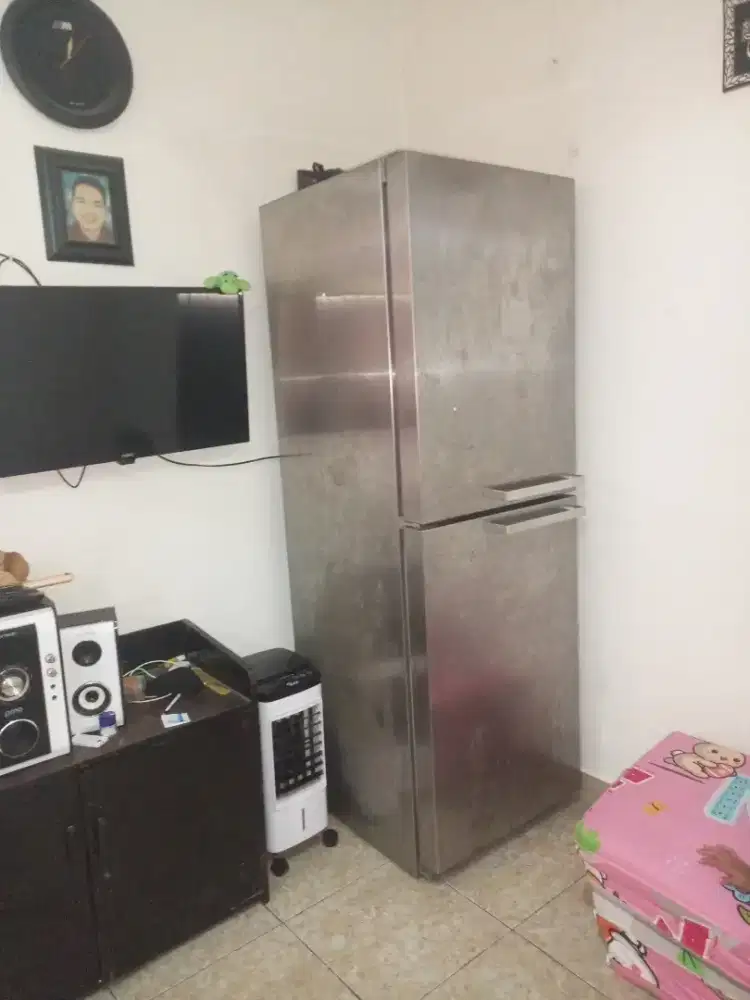JUAL KULKAS JUMBO  Merk MIELE