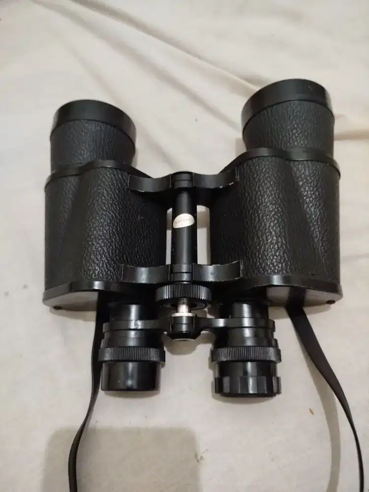 Teropong binocular