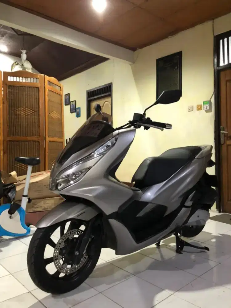 HONDA PCX ABS KEYLESS 2019 SILVER