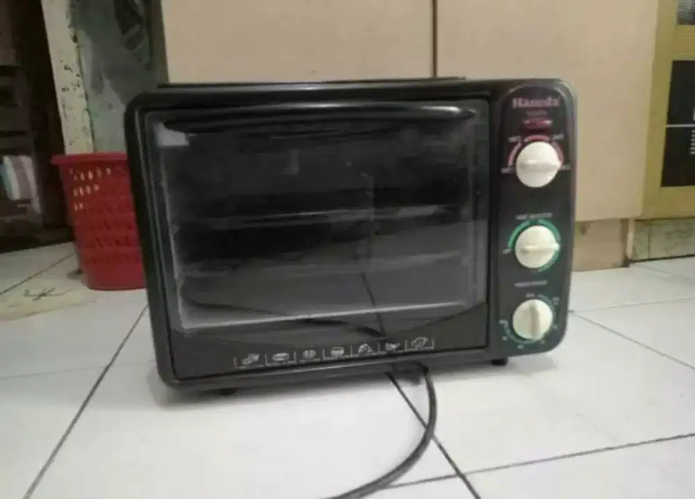 Oven listrik merk haneda