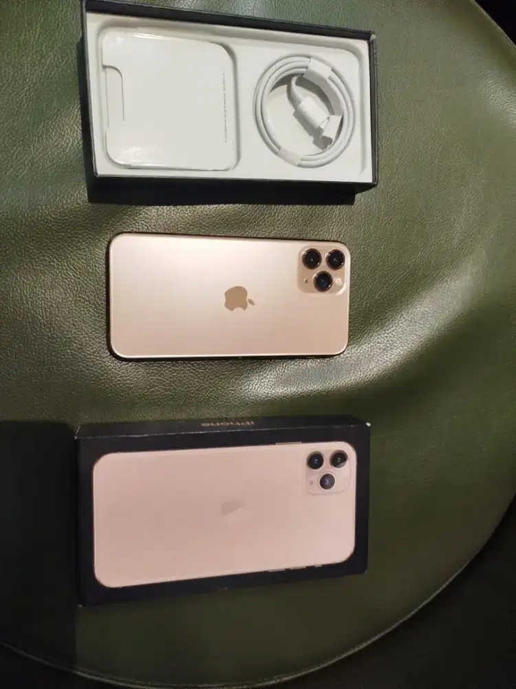 iPhone 11 pro 256gb terbiasa baru