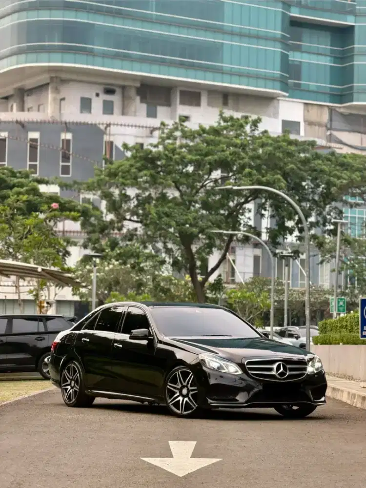Mercedes E400 AMG Tahun 2015 Hitam