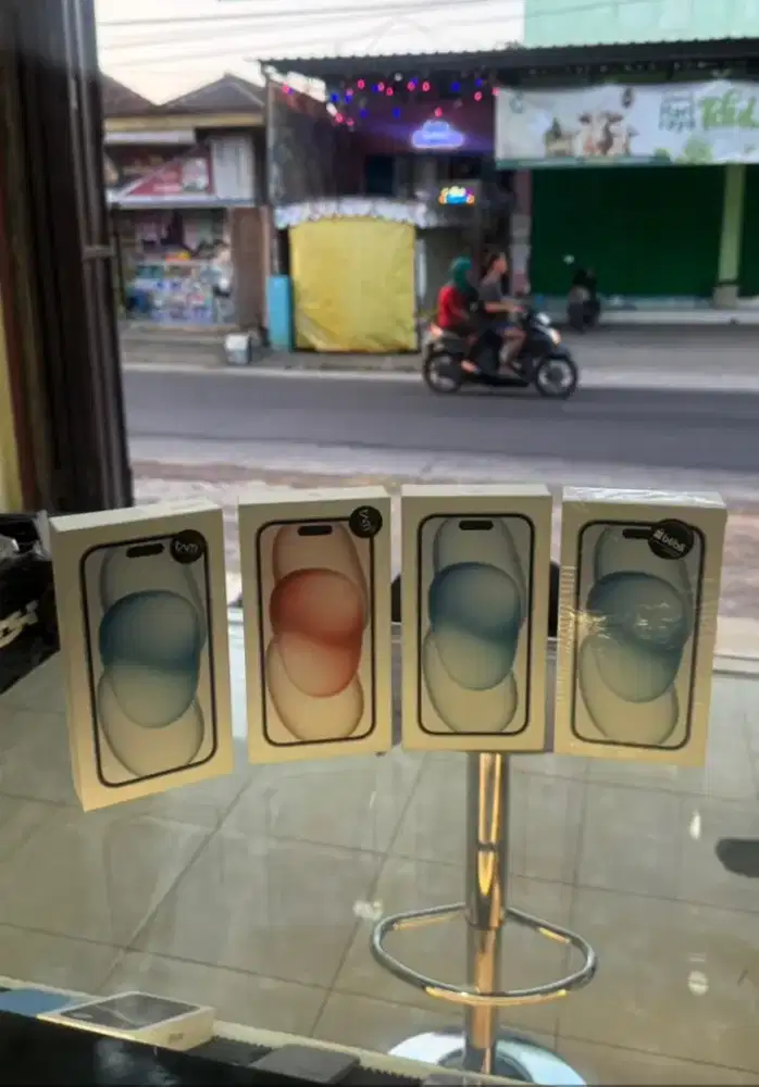 Iphone 15 256gb new segel garansi resmi digimap/ibox