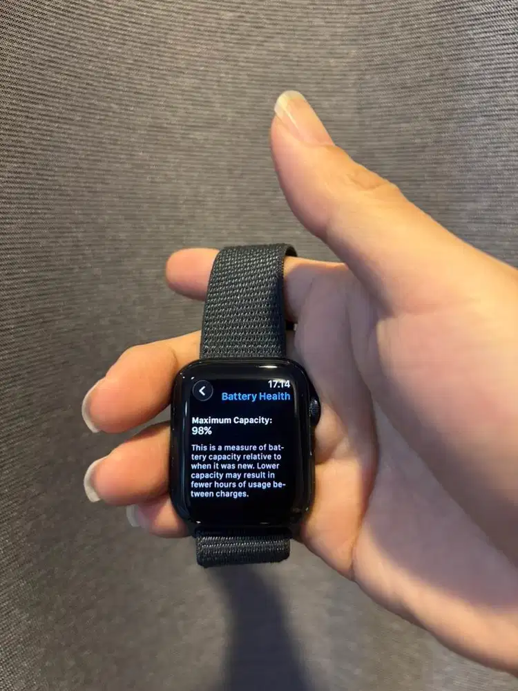 Apple Watch SE Gen 2 44mm Midnight SL GPS