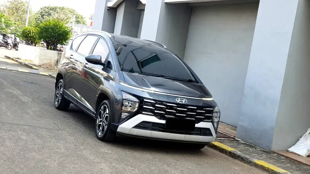 [ ANTIK LOW KM ] Hyundai Stargazer X Prime 1.5 4x2 AT 2023/2024