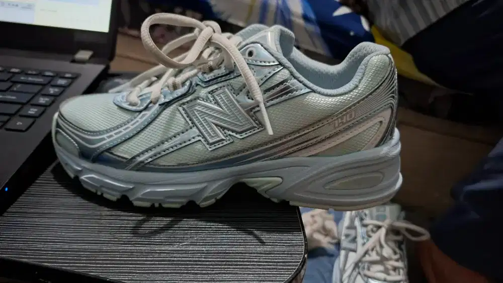 Sepatu New Balance