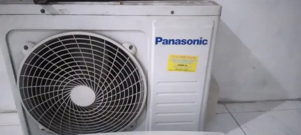 ac panasonic 1/2 pk