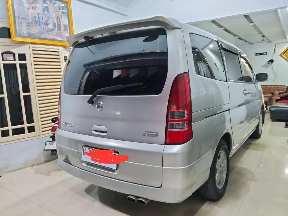 Nissan Serena 2004 Bensin