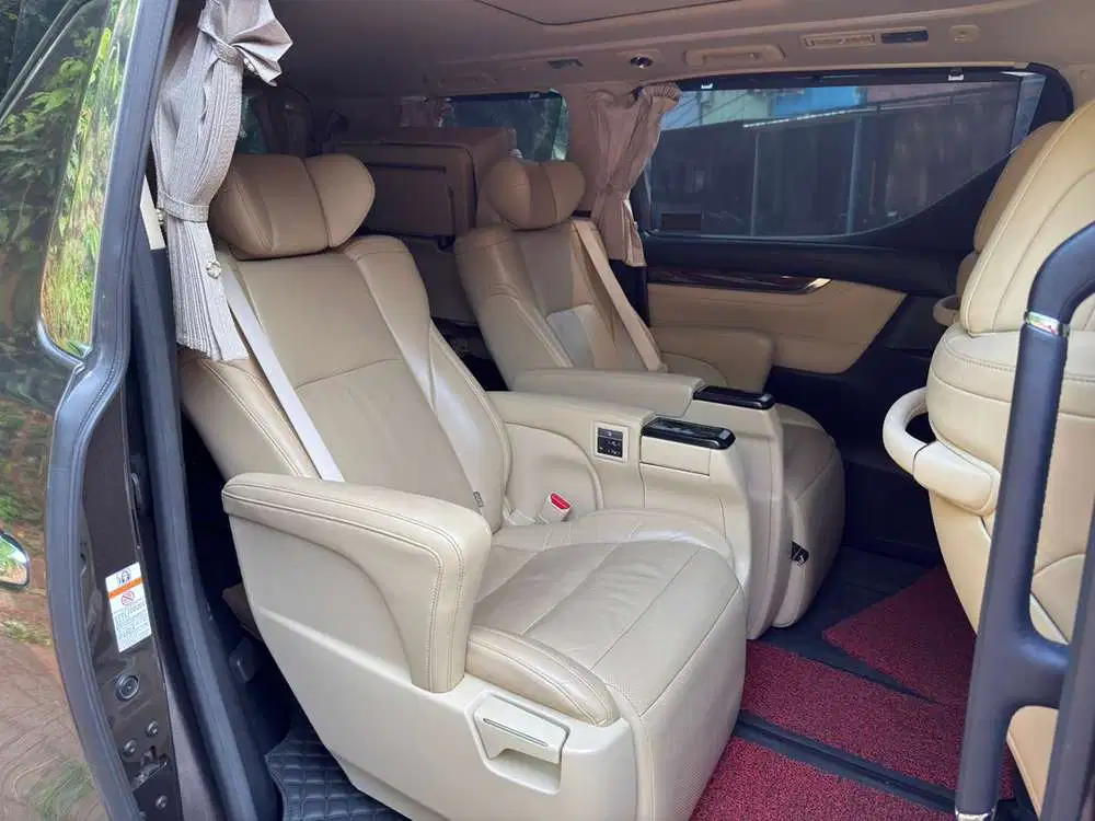 Toyota Alphard 2019 Bensin