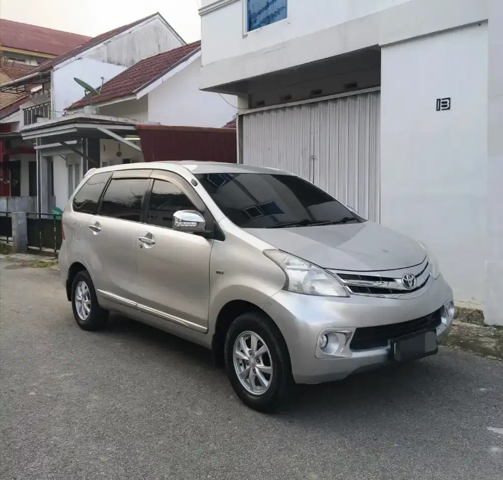 Avanza tipe G nik 2012 km 73.rb asli