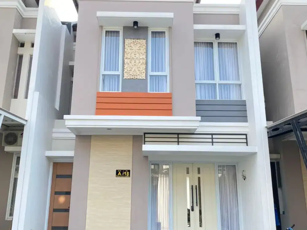 Rumah dengan taman sisa tanah belakang luas di Serua