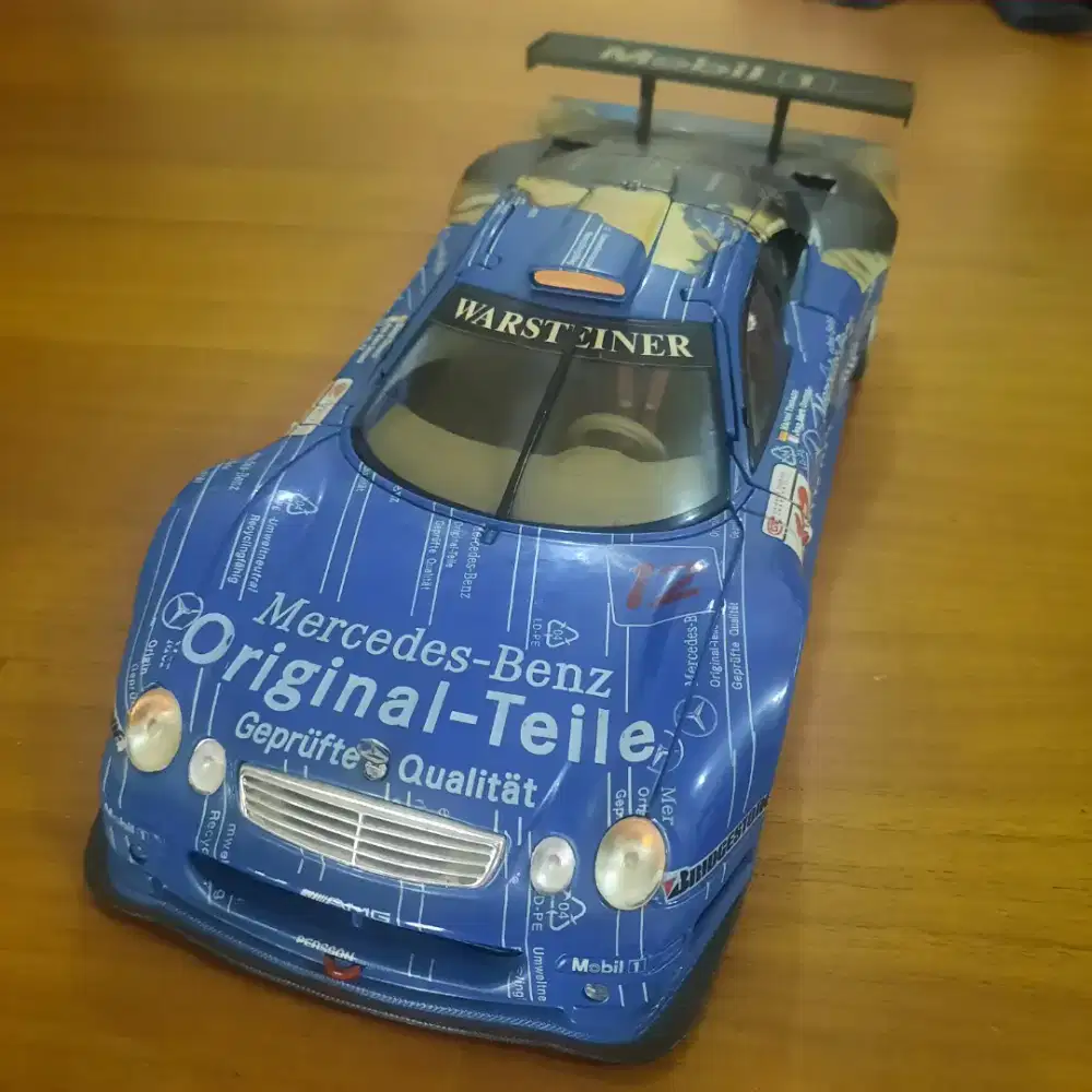 Mercedes-Benz CLK GTR #12 Warsteiner 1:18 (Maisto)