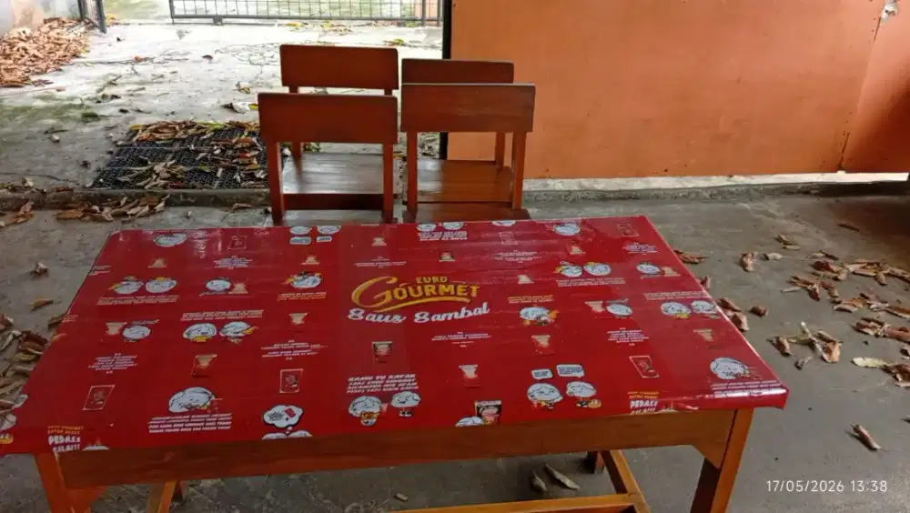MEJA BANGKU MAKAN
