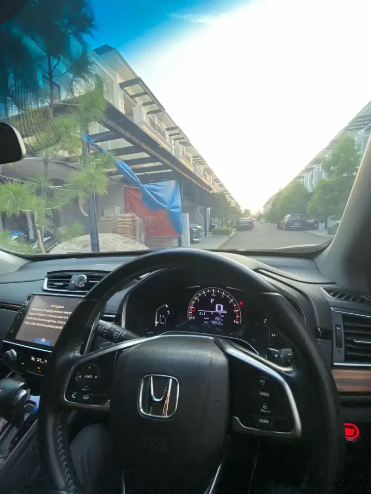 Rental mobil harian + driver