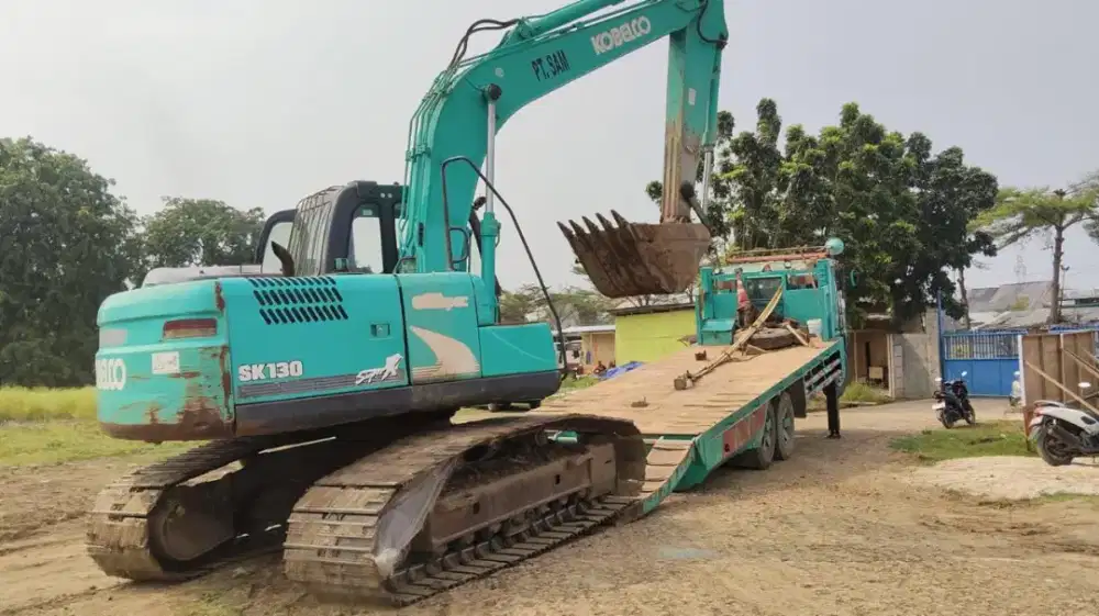 Excavator Kobelco SK 130  Siap Pakai di Bekasi