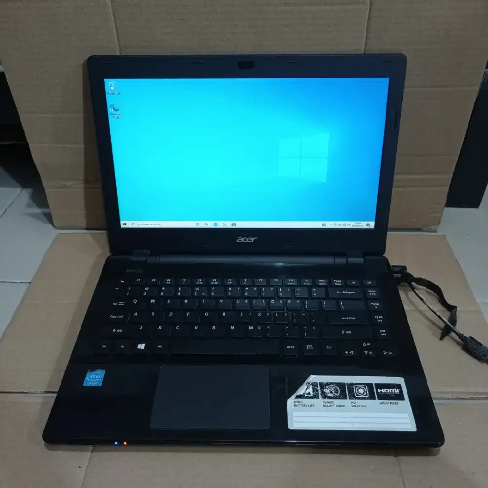 Acer E5-411 Celeron N2830 Ram 2 GB HDD 320 GB