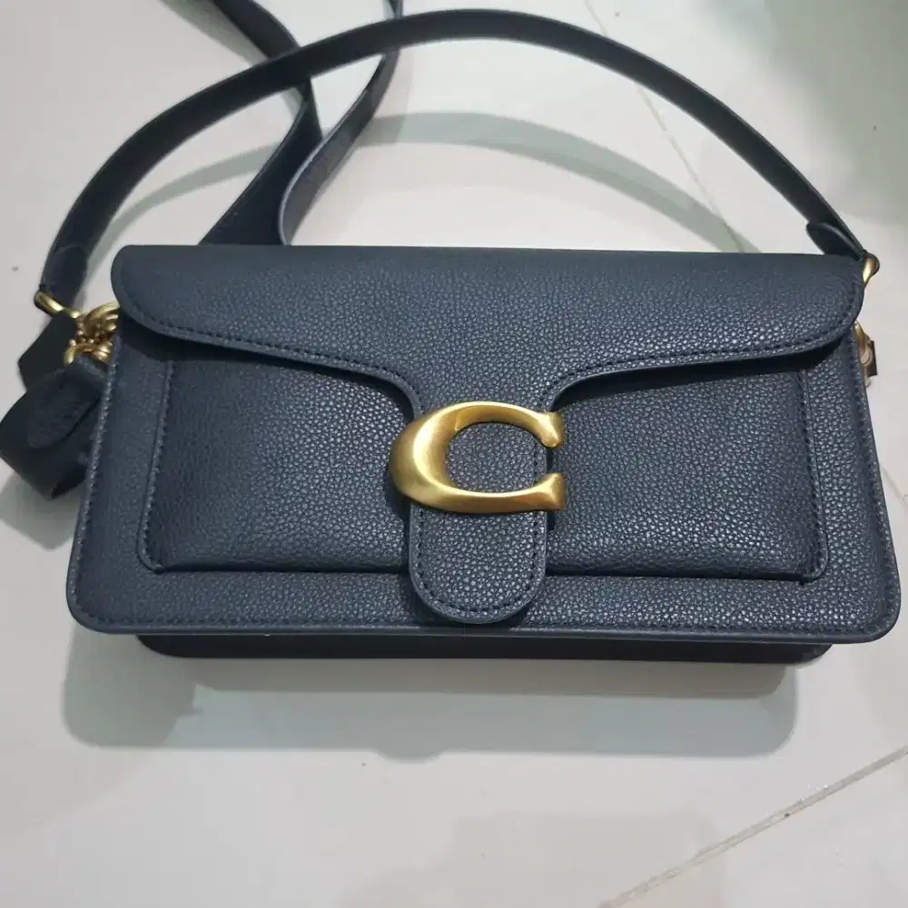 Coach  black Tabby Shoulder Bag size  26
