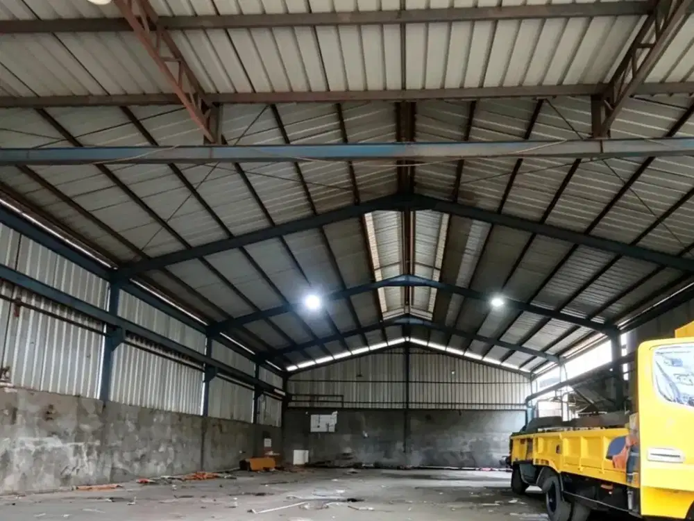 MURAH ! Luas 700 Gudang Narogong Bekasi Disewakan