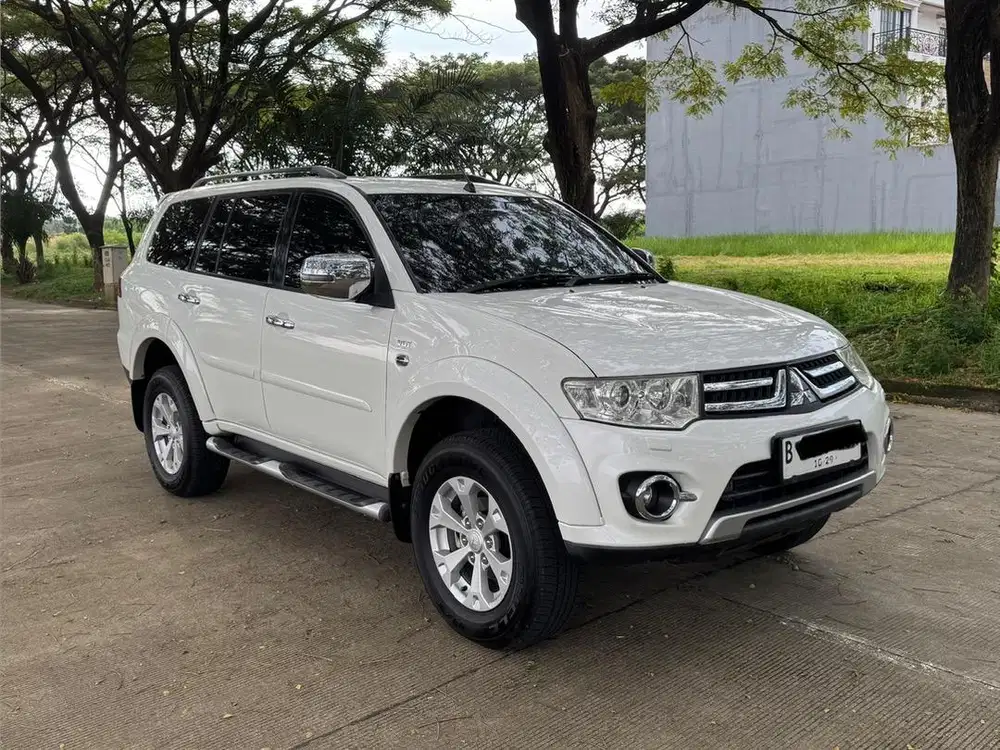Pajero Dakar 2014 km 60rb record mitshubishi siap pakai
