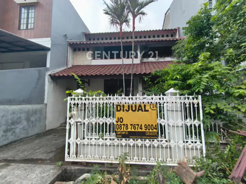 Rumah Kayu Putih Masih Layak Huni Strategis