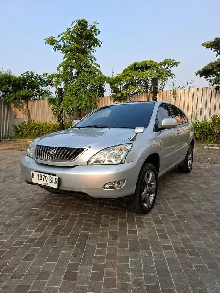 Toyota Harrier 2011 km 96.000