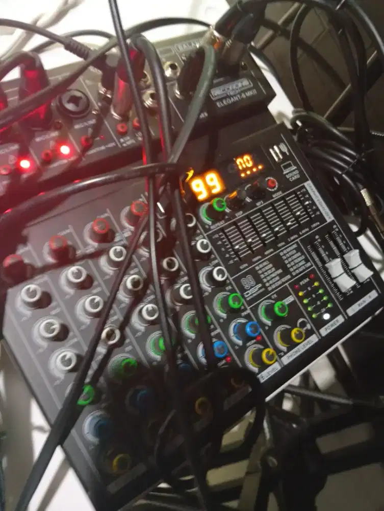 DIJUAL MIXER MANTAPS BISA STREAMING DAN YOUTUBE LIVE MIXER MIXING KEY