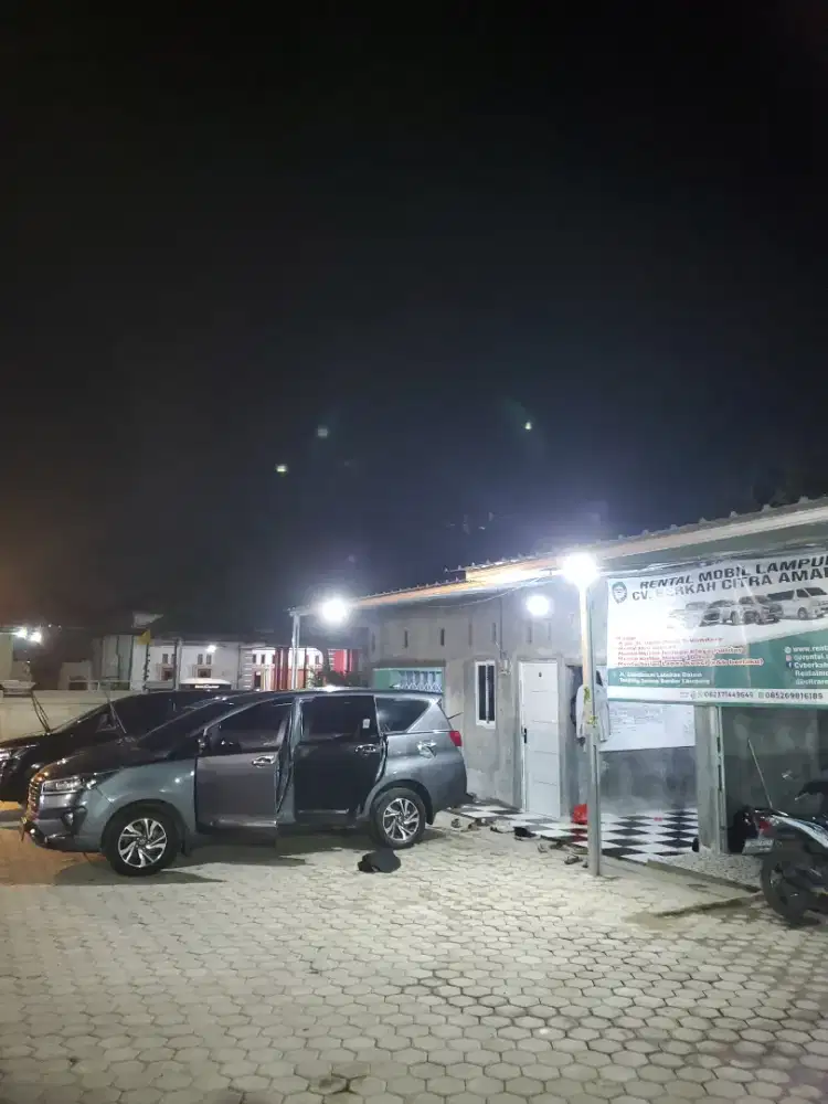 Crew garasi rental mobil