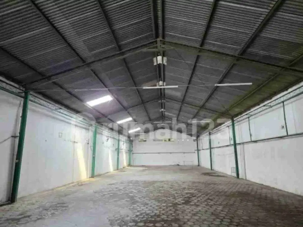 Disewakan Gudang Zona Kuning Lokasi Banjarsari,Solo Luas 470m2