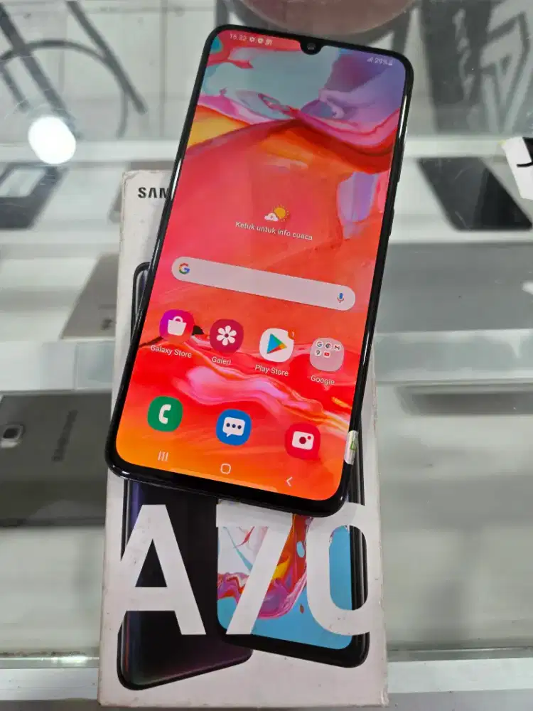 Samsung a70 6/128GB