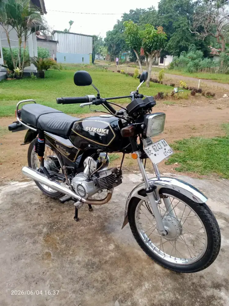 Suzuki A100 kondisi terawat