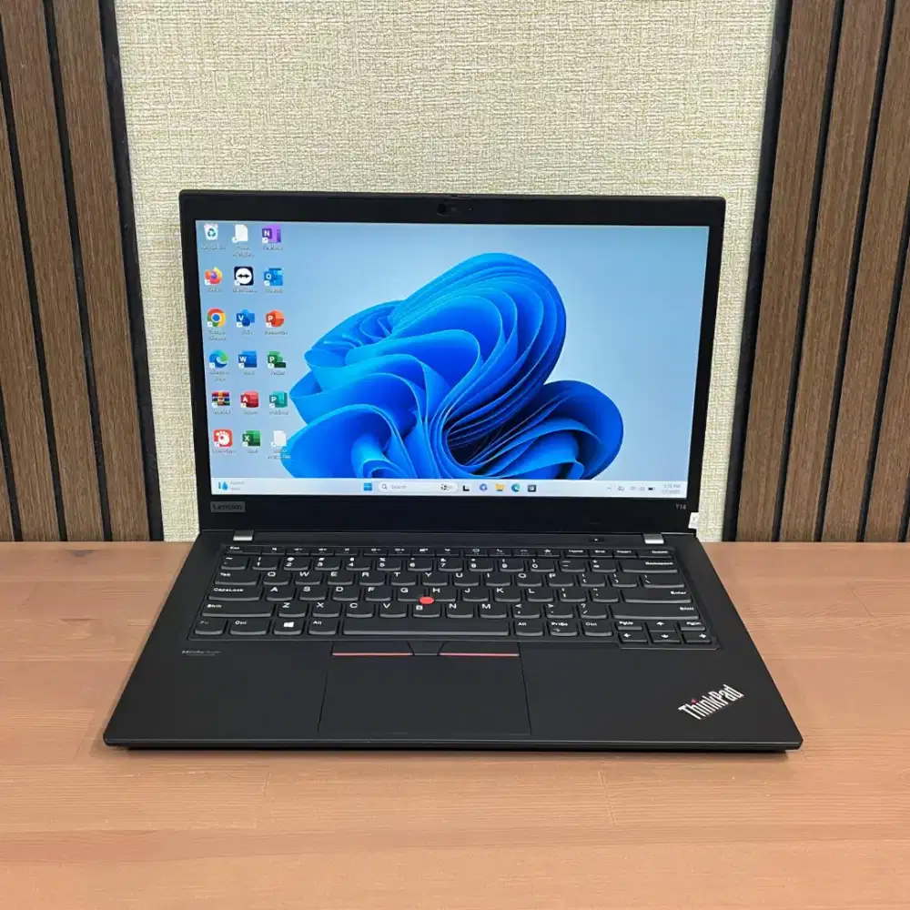 Lenovo Thinkpad T14 Gen 2 Touchscreen | Core i5 Gen 11 | RAM 16GB