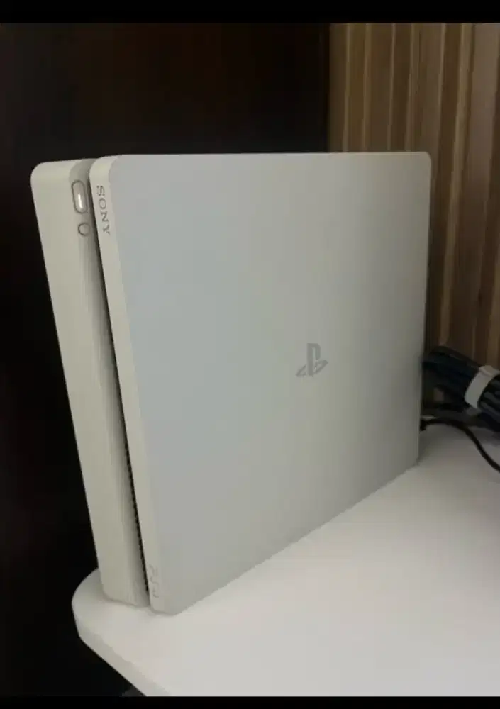 Ps 4 slim 500GB