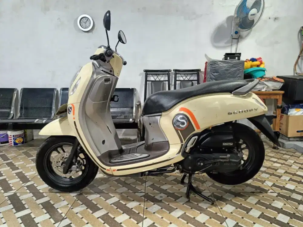 Pajak hidup Honda Scoopy Donat thn 2021 original cw crem mesin halus