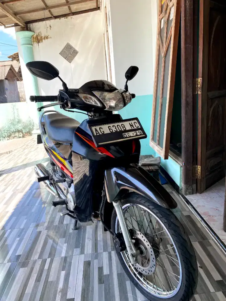 JUAL CEPAT ‼️KHARISMA 2004 AG BLITAR KOTA