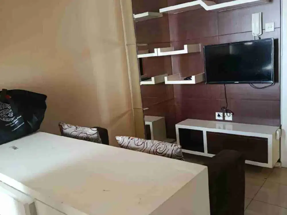 di sewakan apartemen green lake Sunter tipe 2 bedroom furnish